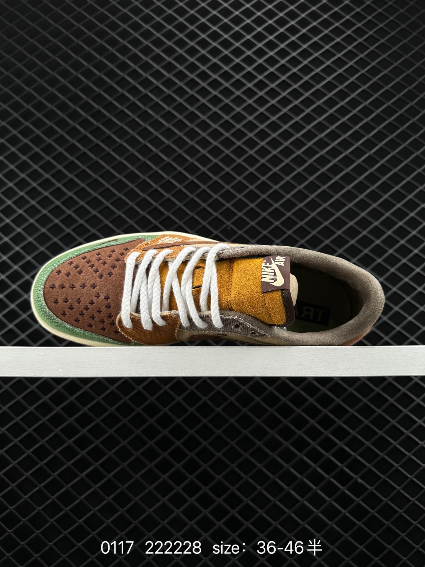 Air Jordan 1 Retro Low0G 